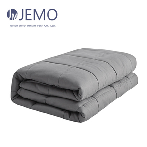 Chine Fournisseur Conçu Couleur Personnalisée Taille <span class=keywords><strong>Pondérée</strong></span> Nordique <span class=keywords><strong>Gravité</strong></span> Couvertures Pour L'hiver - Product Image 1