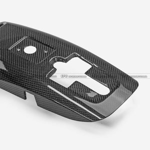 Couverture de moteur centrale légère en fibre de carbone préimprégnée OEM, remplacement direct pour l'amélioration du compartiment moteur de la supercar F8 - Product Image 5