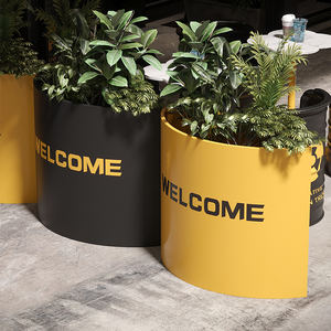 Boîte à fleurs en fer <span class=keywords><strong>pour</strong></span> l'extérieur Clôture <span class=keywords><strong>Internet</strong></span> Celebrity Cafe Commercial Street Square Balcon Garden Sets Outdoor Furniture - Product Image 4