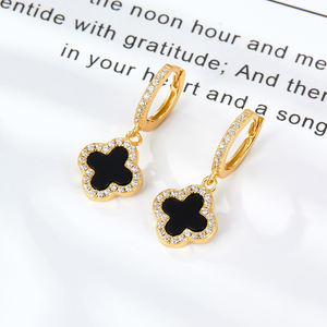 مجوهرات من الفضة الإسترلينية طراز كلاسيكي S925 ، أقراط من أربع أوراق برسيم بقشرة الأم الطبيعية - Product Image 5