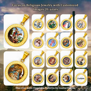 Pendentif religieux GIVELUCK T-Border Sainte Thérèse de Lisieux, médaille personnalisée plaquée or 18 carats, acier inoxydable, petite fleur, rose, croix - Product Image 5