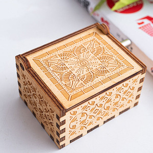 Wholesale 13 Designs Red Heart Pattern Music <b>Box</b> Handmade Crank Wooden Music <b>Box</b> Toy Ornaments - Product Image 3