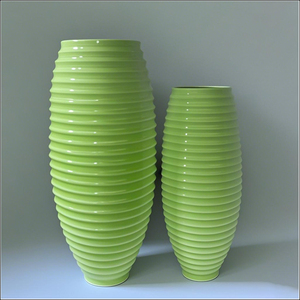 Pots à fleurs vintage en laiton, jardinières en métal antique, vase classique pour la décoration de jardin, cour, extérieur, grand pot - Product Image 1