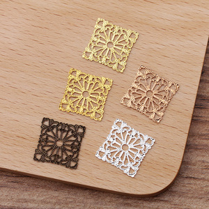 Acessório de Ornamento DIY, Acessórios para Cabelo, Material Artesanal, Peça de Flor de Cobre Quadrada de 15mm (09661) - Product Image 3