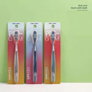 Hot Selling Disposable Men's Stain Removal Medium Hair Toothbrush Deep Into The Gaps Of Teeth Cleaning The Soft Toothbrush