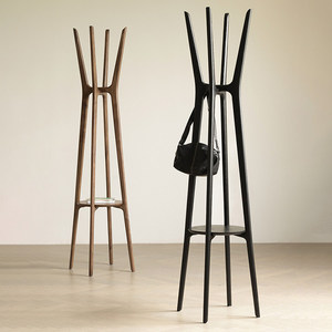<span class=keywords><strong>Perchero</strong></span> Grande de Madera Maciza Estilo Italiano Minimalista, <span class=keywords><strong>Perchero</strong></span> de Pie de Nogal Negro de Mediados de Siglo para Dormitorio - Product Image 1