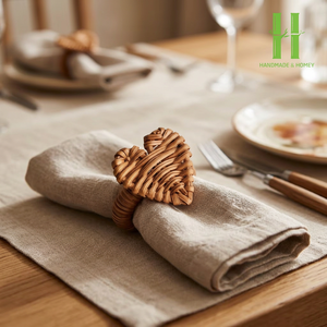 Anneaux de serviette ronds en bambou faits à la main, style bohème, durables, écologiques, couleur personnalisée, design personnalisé, utilisation à la maison, sur la table, pour les mariages - Product Image 1