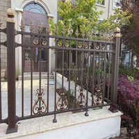 Garde-corps et rampes en alliage d'aluminium au design moderne pour balcon de villa et escalier - Peignable, installation facile, garantie 3 ans