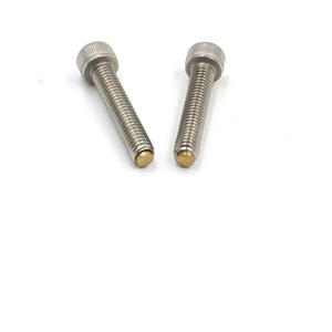 Tornillo <span class=keywords><strong>de</strong></span> Cabeza Hexagonal YuHuang con Certificación CE, Duradero, DIN912 M1.4-M6, Acero Inoxidable 304 316, Galvanizado Conductivo Gr5, para Llantas <span class=keywords><strong>de</strong></span> 26 Pulgadas 5x5, Venta al por Mayor - Product Image 6