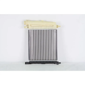 Radiateur de moteur pour <span class=keywords><strong>FIAT</strong></span> <span class=keywords><strong>UNO</strong></span> 45 <span class=keywords><strong>1985</strong></span>- OEM 7739941 - Product Image 2