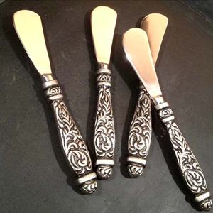 Oro Feliz Escritura Diseño Mango Queso Esparcidor Cuchillas Vajilla de acero inoxidable Esparcidores de queso - Product Image 2