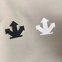 Étiquette de transfert thermique en plastisol PET avec logo réfléchissant en silicone 3D personnalisé pour vêtements, sacs en cuir, articles vestimentaires