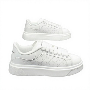 Zapatillas Deportivas Casuales para Hombre, Transpirables, con Suela Gruesa, a la Moda, Ligeras, Cómodas, con Aumento de Altura, Parte Superior de PU, Cierre de PVC, para Verano - Product Image 3