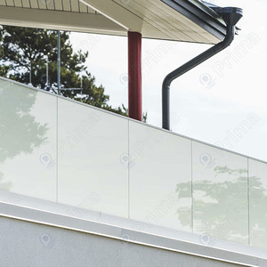 Prima ราวบันไดกระจกแบบทันสมัยมีไฟ LED ราวบันไดกระจกกลางแจ้ง - Product Image 3