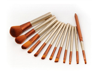 En gros 12 PCS NKD Boîte En Métal kits De <span class=keywords><strong>Pinceaux</strong></span> De <span class=keywords><strong>Maquillage</strong></span> <span class=keywords><strong>Pas</strong></span> <span class=keywords><strong>Cher</strong></span> pinceau De <span class=keywords><strong>Maquillage</strong></span> ensemble - Product Image 3