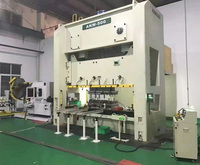 Presse à poinçonner pneumatique CNC de haute précision à double point de pression pour le poinçonnage des métaux