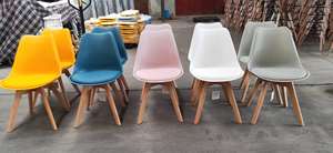 Ristorante sedie cina produttore di plastica a buon mercato tavoli e sedie Scandinavia imbottiti sedie da pranzo con gamba in legno - Product Image 6