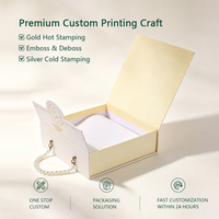 Caja de regalo de papel rígido magnética con asa de perlas personalizada para cosméticos, joyería, ropa interior, juguetes, recuerdos de boda.