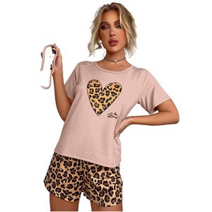 Ensemble de vêtements de maison Loveda pour femmes, à manches courtes, imprimé léopard, imprimé cœur, décontracté, simple, thermique, tricoté doux, pour l'été, l'automne, le printemps - Product Image 4