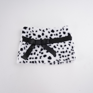 Mini-jupe moulante sexy américaine en fourrure à pois noir et blanc, taille basse, en peluche, ajustée et flatteuse - Product Image 6