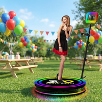 Machine de photomaton automatique 360° en promotion avec plateforme rotative, anneau lumineux LED et contrôle par application pour événements et fêtes d'anniversaire