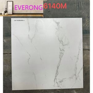 Carreaux de sol et de mur en porcelaine brillante Carrara Blanc 60x60cm, stock de liquidation à prix réduit pour les bureaux et la décoration des pièces - Product Image 2