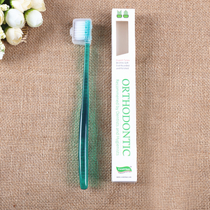 Brosse à <span class=keywords><strong>dents</strong></span> orthodontique pour adultes CoralClean Clear TPE/TEPG, certifiée CE, taille standard, poils en nylon au charbon de bois, pour appareils dentaires et <span class=keywords><strong>dents</strong></span> sensibles - Product Image 6