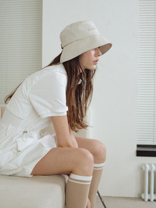 Mũ mặt trời Golf-Mũ ngư dân 2025 nữ | UV50 + lá chắn vải Polyester mềm thiết kế phù hợp | Logo tùy chỉnh màu trắng có sẵn - Product Image 2