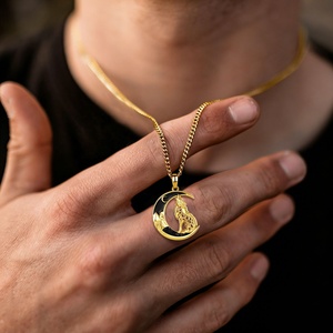 Collar con Colgante de Lobo Vikingo de Cobre Chapado en <span class=keywords><strong>Oro</strong></span> de <span class=keywords><strong>24K</strong></span> con Obsidiana y Dije de Luna Creciente de Mitología Nórdica al por Mayor - Product Image 4