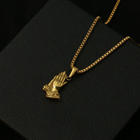 Mode dames pendentif prier main collier en acier inoxydable 18k plaque d'or pendentif main humaine avec chaîne de boîte