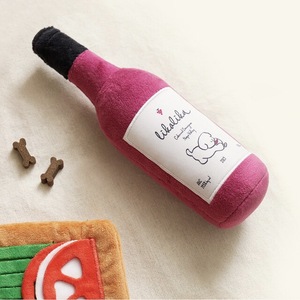 Nouveau jouet à mâcher en peluche pour petit chien, mignon, avec compartiment pour friandises, sonore, pour alimentation lente, en forme de bouteille, pour la relaxation, vente en gros - Product Image 4