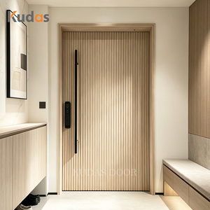 Porte d'<span class=keywords><strong>entrée</strong></span> extérieure en aluminium moulé, style villa moderne, avec panneaux en bois cannelé - Product Image 1