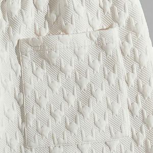 Pantalones Cortos Deportivos de Punto para Hombre, OEM, 95% Poliéster, 5% Elastano, Cintura con Cordón, Lisos, Casuales, con Estampado en Relieve - Product Image 4