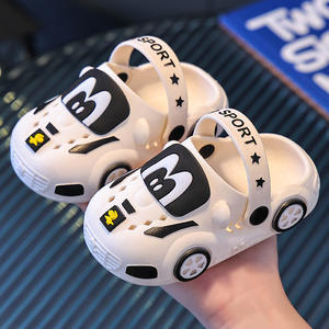 Enfants et bébés pantoufles été dessin animé voiture garçons et filles anti-dérapant fond souple intérieur et extérieur bandeau trou - Product Image 6