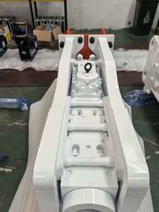 <span class=keywords><strong>Furukawa</strong></span> HB15G hydraulische hamer complete set, motor van gelegeerd staal voor 13-17 ton graafmachines, bouwtoepassing - Product Image 3