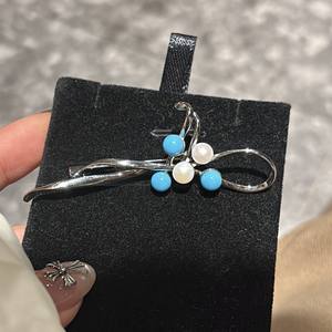 เข็มกลัดแฟชั่นสไตล์พระราชวังย้อนยุค น่ารักและเซ็กซี่ สำหรับเสื้อแจ็คเก็ตกันลมและเสื้อสเวตเตอร์ พร้อมดอกไม้ประดับหน้าอก - Product Image 4