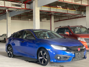 Sedán 2018 de 4 Puertas y 5 Plazas, Distancia Entre Ejes de 2700 mm, Suspensión Multibrazo, Aire Acondicionado Automático, Cámara Trasera, Entrada sin Llave, Volante a la Izquierda, Autos Usados Baratos - Product Image 3