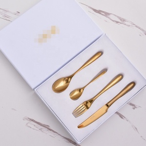 Offre Spéciale – Ensemble de Couverts de Mariage Effet Miroir en Acier Inoxydable – Lot de 4 Pièces - Product Image 3