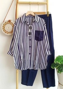 Completi Sportivi da Donna in Due Pezzi Personalizzabili con Logo o Stile, Taglie Forti, Camicia a Righe a Maniche Lunghe e Pantaloni Lunghi - Product Image 2