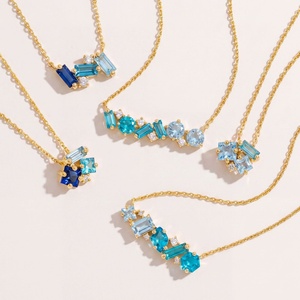 Collier en acier inoxydable bleu géométrique avec diamant, ras-de-cou plaqué or à cristaux multiformes, chaîne de clavicule minimaliste, cadeau bijou - Product Image 1