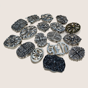 Ceinture en cuir <span class=keywords><strong>de</strong></span> luxe pour homme, style gothique, avec boucle croisée cloutée, rivets, pour jeans, style punk rock heavy metal, vente en gros, logo personnalisé - Product Image 6