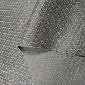 Tela antideslizante de gabardina Fabtwill con revestimiento de silicona, estampada con un patrón hexagonal de hexagramas, para tapetes antideslizantes. - Product Image 4