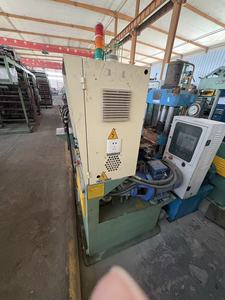 중고 37톤 280*280mm 고효율 가황 프레스 기계 - Product Image 5