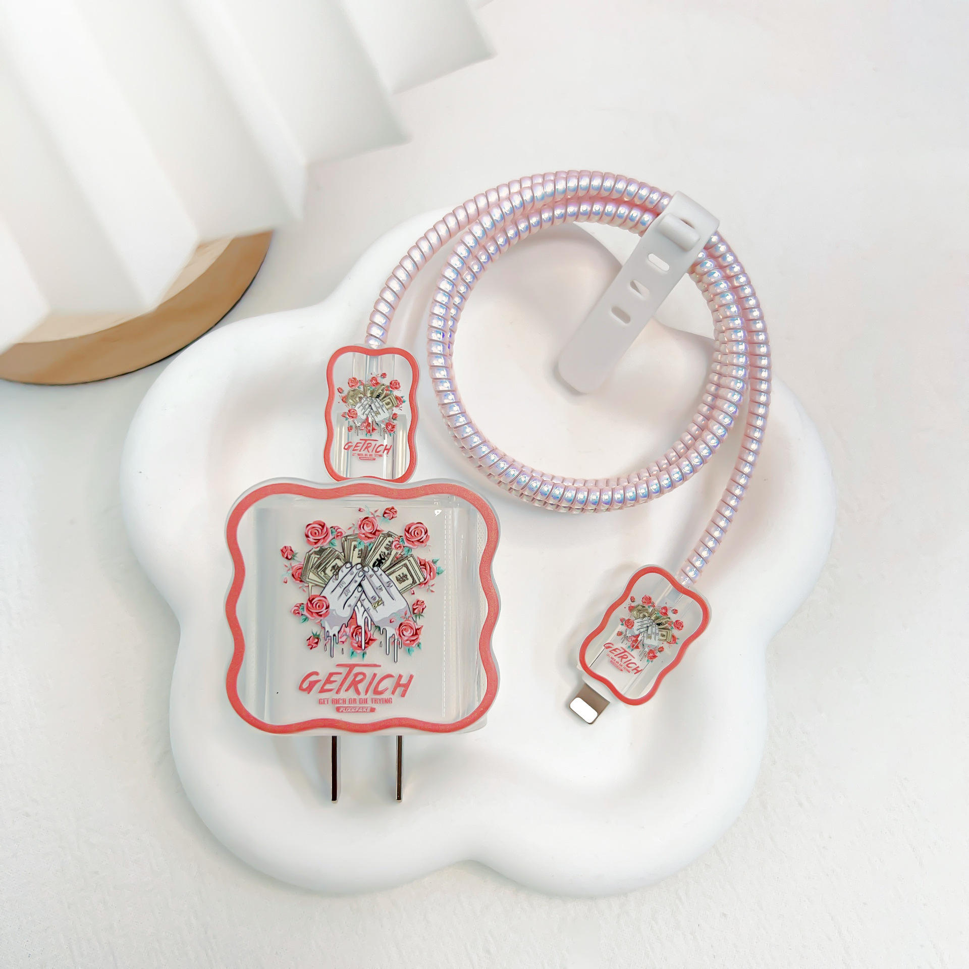 [Style ondulé] dépenser de l'argent [avec la ligne rose de lumière laser]