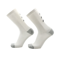 Chaussettes de cyclisme réfléchissantes légères en gros, respirantes et confortables, conception personnalisée OEM ODM pour le cyclisme
