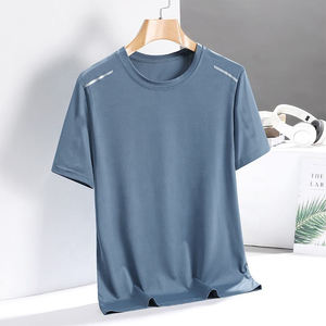 Impresión personalizada en blanco con logotipo para hombres Tu propia marca Transferencia de calor Personalizar camiseta - Product Image 3