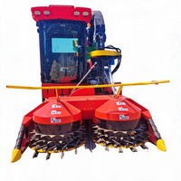 Moissonneuse-broyeuse autoportée 100 CV pour la récolte de maïs entier et la production de fourrage sur ferme familiale