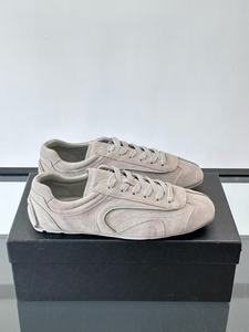 Chaussures décontractées pour hommes en daim rétro, style course, durables, légères, respirantes, antidérapantes, avec doublure confort premium pour l'hiver - Product Image 2