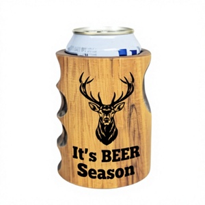 Portabevande in Legno con Design a Cervo - La Stagione della Birra è Quella! Contenitore Termico Portatile per Campeggio - Product Image 1