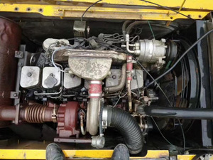 Pelle multifonction sur chenilles originale de la Corée Hyundai 210 à haut rendement en bon état en vente - Product Image 6